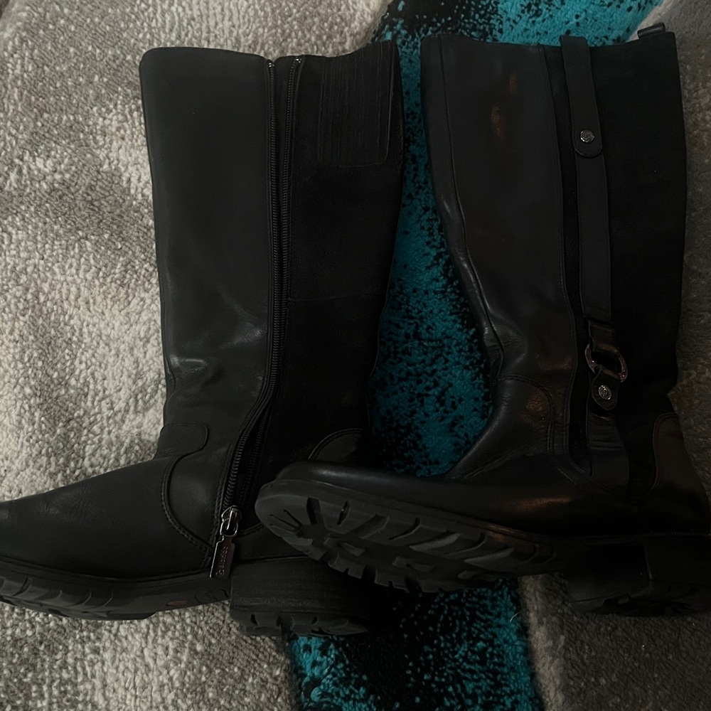 Blondo Black Leather Footwear. Aqua protect